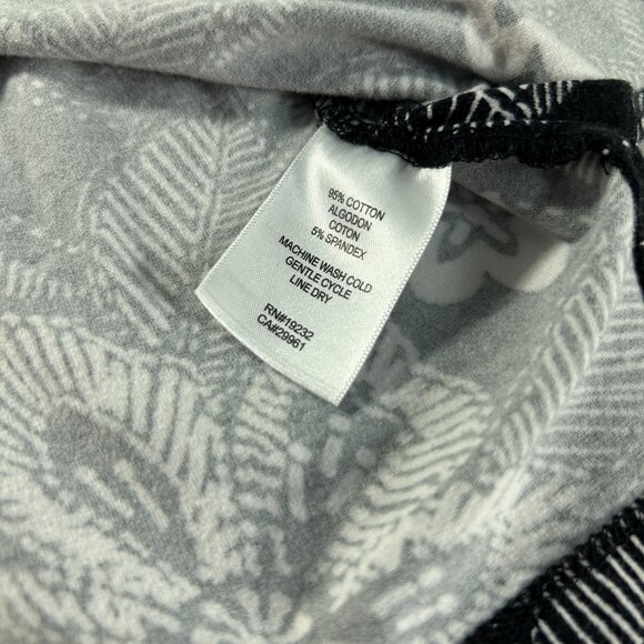 Alfred Dunner Black White Floral Size Large Pullover 3/4 Sleeves Top Shirt - Picture 5 of 8